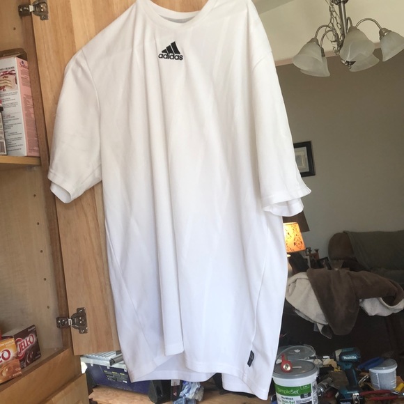 Adidas basketball shirt - Picture 1 of 6